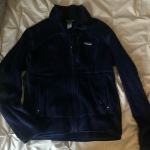 Men’s navy fleece Patagonia jacket